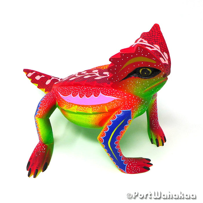 Mirage Chameleon Ocote Carving Oaxaca Alebrije for Sale Austin Texas Artist - Hilario Blas Chameleon, Iguana, Lizard, San Pedro Cajonos