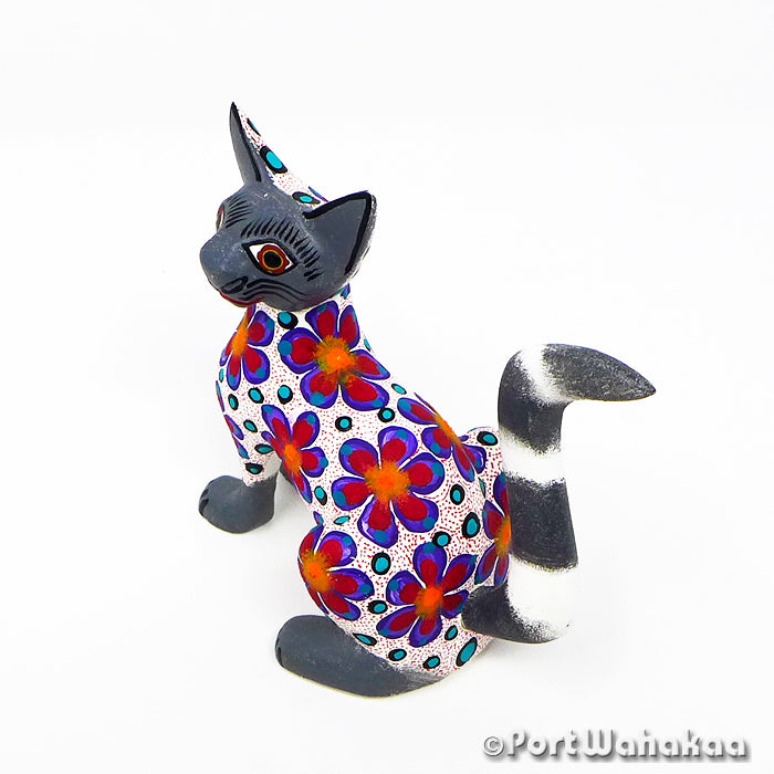 Cloud Kitty Animalito Copal Wood Oaxacan Alebrije for Sale Austin TX Artist - Jose Olivera Carving Small, Cat, Gato, San Martin Tilcajete