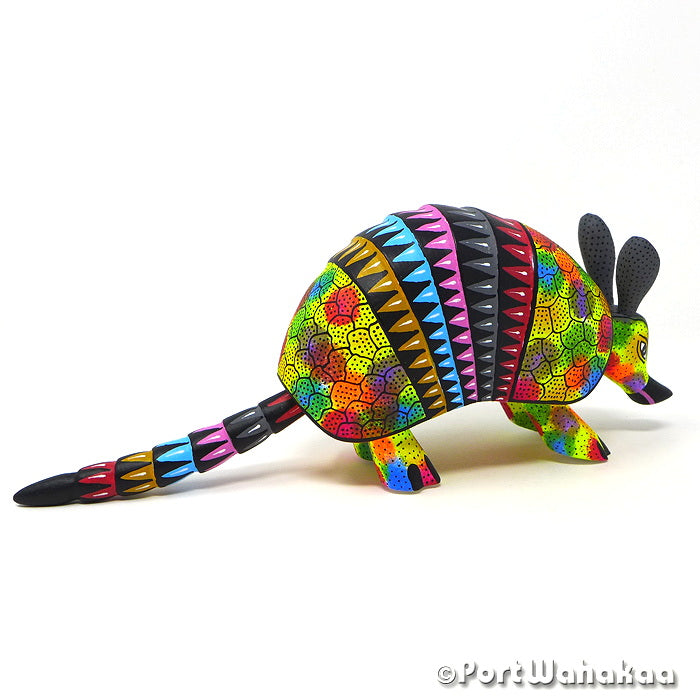 Armadillo Ocote Alebrije Oaxacan Animals for Sale Austin Port Wahakaa Artist - Raul and Viviana Blas Armadillo, Carving Medium, San Pedro Cajonos