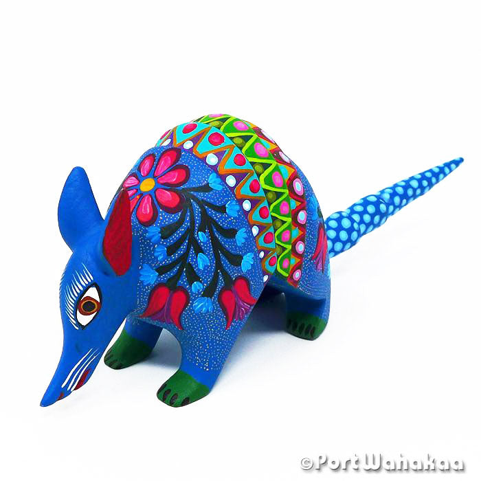 Pasque Armadillo Austin Texas Alebrije Port Wahakaa Artist - Jose Olivera Armadillo, Carving Medium, San Martin Tilcajete