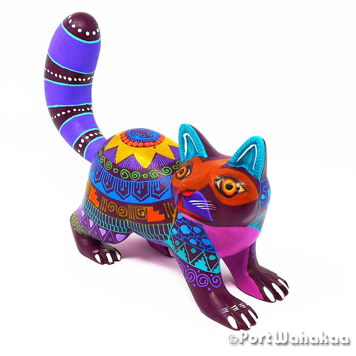 Margarito Rodriguez Copal Raccoon Austin Texas Alebrije Port Wahakaa Artist - Margarito Rodriguez Arrazola, Carving Medium, mapache, Raccoon