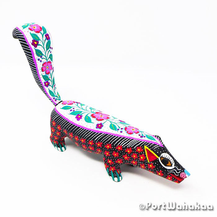 Rose Alebrije Oaxacan Skunk Austin Texas Port Wahakaa Artist - Maria Jimenez Ojeda Carving Medium, San Martin Tilcajete, Skunk, weasel, Zorrillo