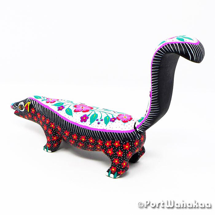 Rose Alebrije Oaxacan Skunk Austin Texas Port Wahakaa Artist - Maria Jimenez Ojeda Carving Medium, San Martin Tilcajete, Skunk, weasel, Zorrillo