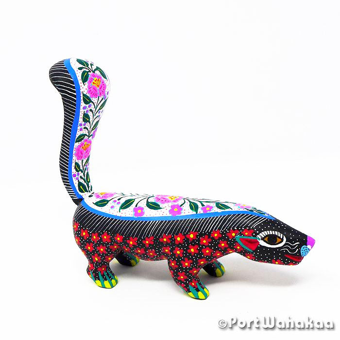 Skunk Flowered Oaxacan Wood Carvings for Sale Austin Texas Artist - Alberto Jimenez Ojeda Carving Small, San Martin Tilcajete, Skunk, weasel