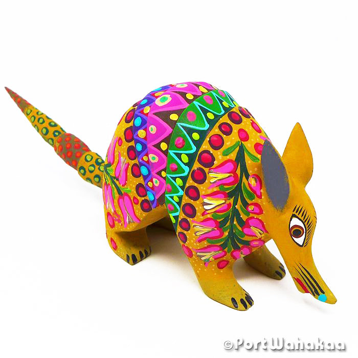 Sundancer Armadillo Austin Texas Animalito Port Wahakaa Artist - Jose Olivera Armadillo, Carving Small, San Martin Tilcajete