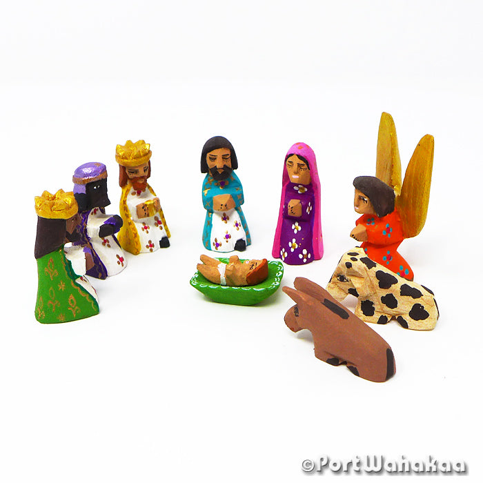 Oaxacan Carving Nativity Miniatures Artist - Martin Xuana